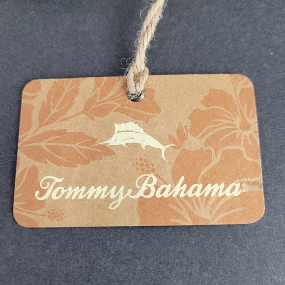 Tommy Bahama Lobster Shaped 3 Section Metal Dish Serving Candy NEW with flaw - Picture 8 of 11